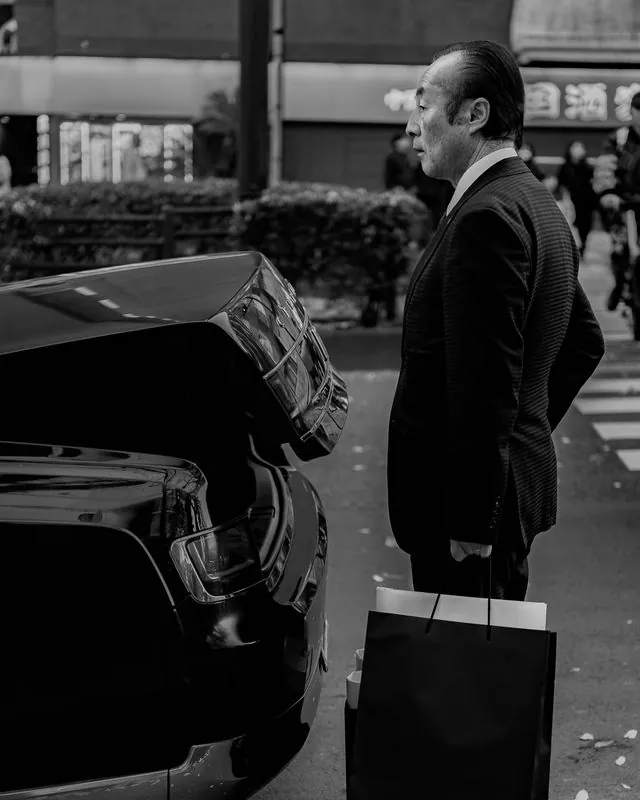 suit trunk tokyo